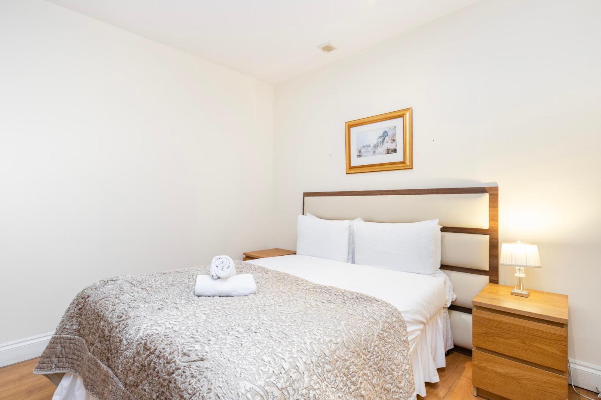 Hyde Park Rooms & Apartments Лондон Экстерьер фото
