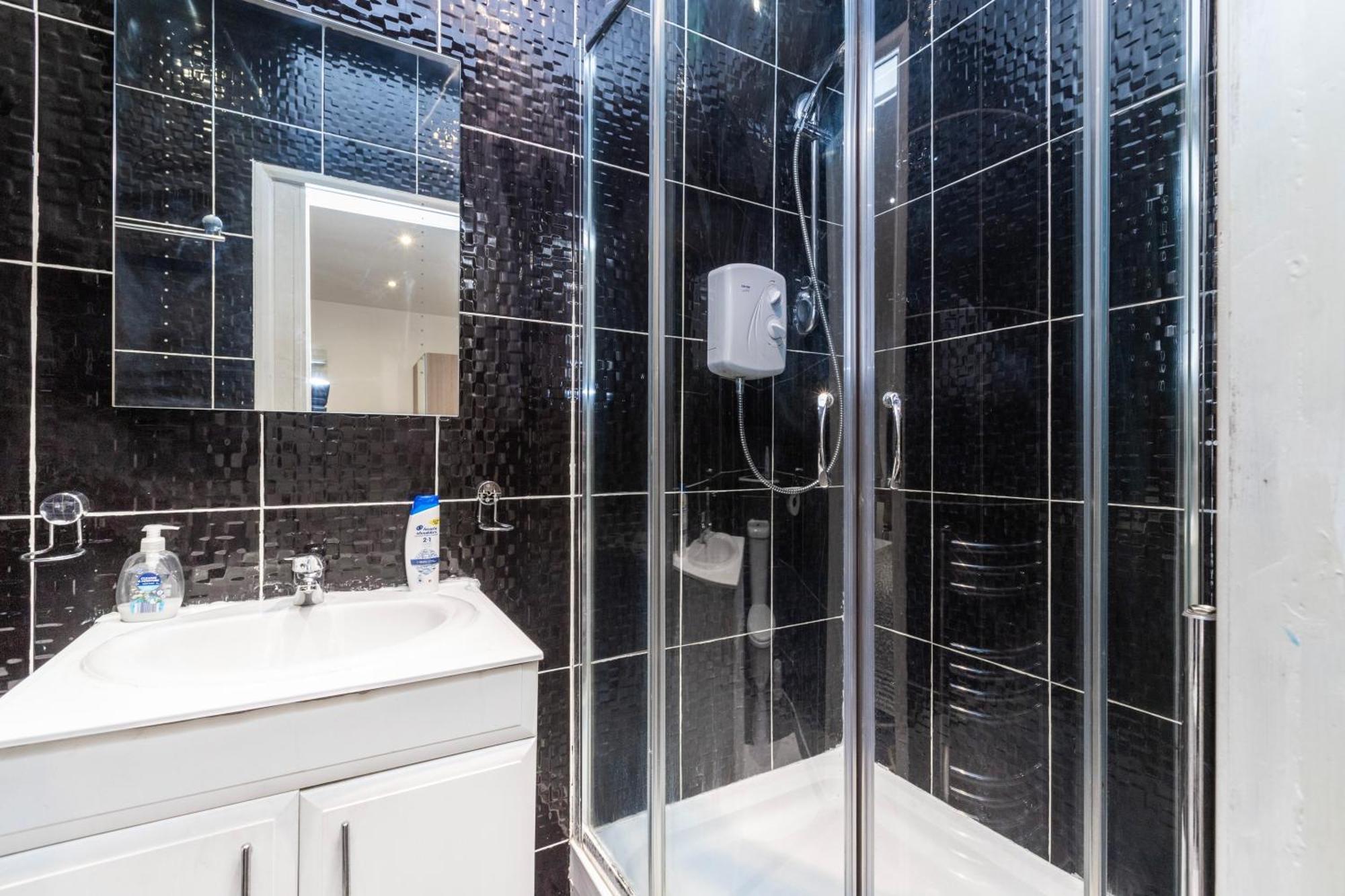 Hyde Park Rooms & Apartments Лондон Экстерьер фото